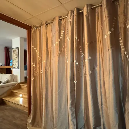 아파트 Grand T1 Bis Moderne En Avec Velo Electrique - Animaux Acceptes - Fr-1-555-124 엑스레뱅