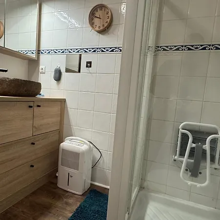 Grand T1 Bis Moderne En Avec Velo Electrique - Animaux Acceptes - Fr-1-555-124